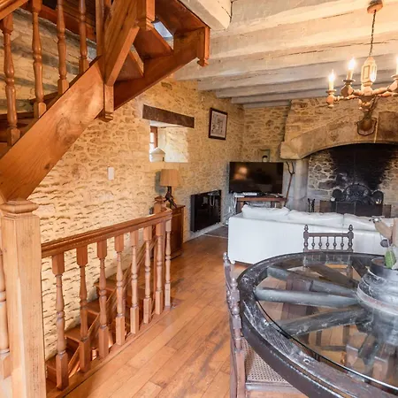 Holiday home Micouleaud