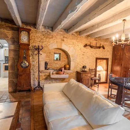Holiday home Micouleaud *